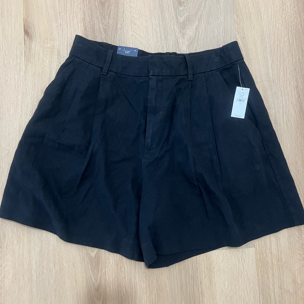 GAP Women's High Waist Black Shorts